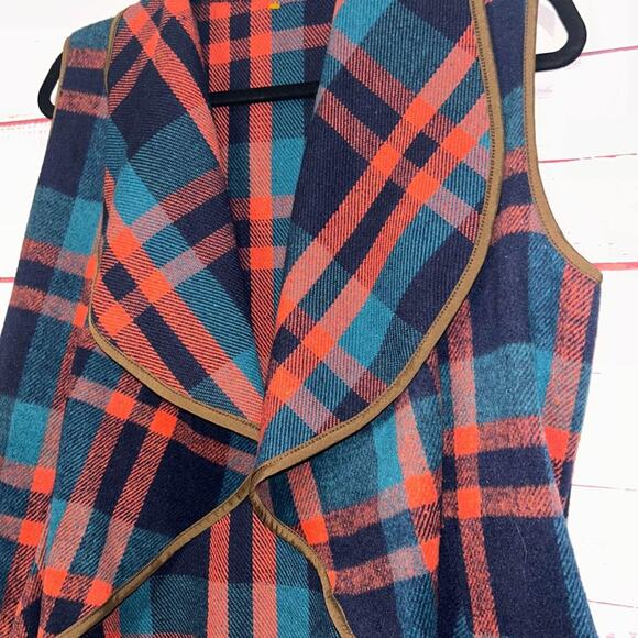Women’s Plaid Vest | Small - Picture 2 of 4